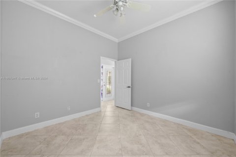 Villa ou maison à vendre à Pembroke Pines, Floride: 3 chambres, 192.68 m2 № 1232710 - photo 29