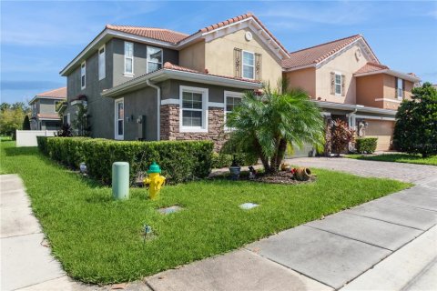 Townhouse in Sanford, Florida 3 bedrooms, 213.49 sq.m. № 1371710 - photo 1