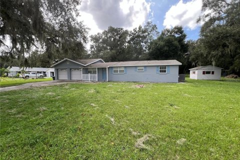 Villa ou maison à vendre à Zephyrhills, Floride: 2 chambres, 101.08 m2 № 1382656 - photo 3