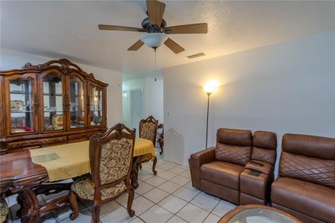 Villa ou maison à vendre à Orlando, Floride: 3 chambres, 104.79 m2 № 1387409 - photo 6