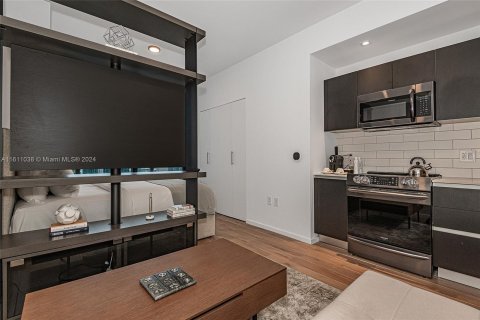 Condominio en venta en Miami, Florida, 1 dormitorio № 1233472 - foto 7