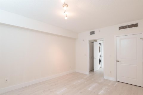 Condo in West Palm Beach, Florida, 2 bedrooms  № 1102321 - photo 22