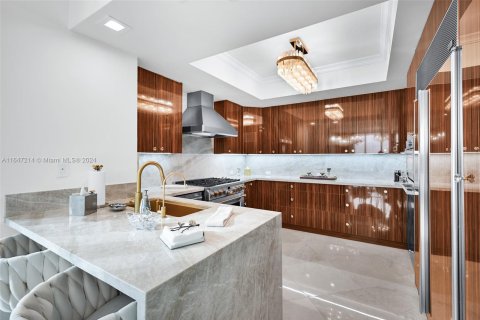 Copropriété à vendre à Sunny Isles Beach, Floride: 4 chambres, 254.18 m2 № 1329934 - photo 19