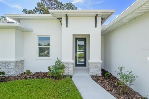 Villa ou maison à vendre à North Port, Floride: 3 chambres, 165.27 m2 № 1212246 - photo 2