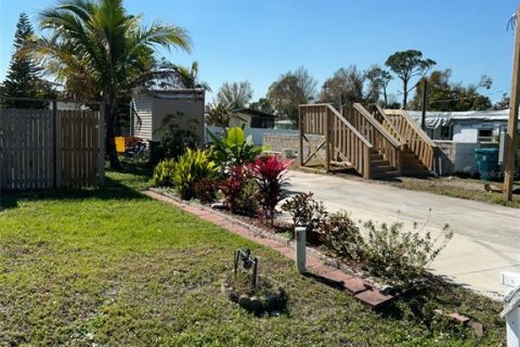 Terreno en venta en Englewood, Florida № 982684 - foto 3