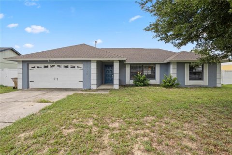 Villa ou maison à vendre à Kissimmee, Floride: 3 chambres, 159.61 m2 № 1311677 - photo 1