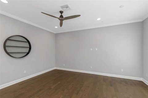 Townhouse in Tampa, Florida 3 bedrooms, 143.26 sq.m. № 1312451 - photo 12