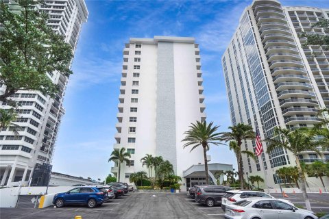 Condominio en venta en Fort Lauderdale, Florida, 1 dormitorio, 78.97 m2 № 1182539 - foto 5