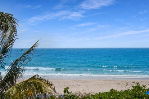 Condo in Fort Lauderdale, Florida, 1 bedroom  № 1182539 - photo 3