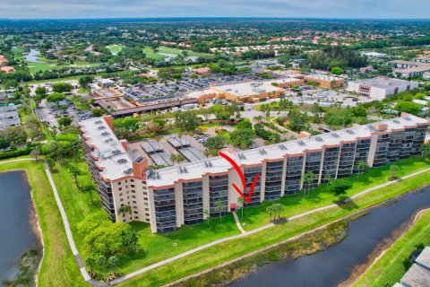 Condo in Delray Beach, Florida, 2 bedrooms  № 1103608 - photo 27