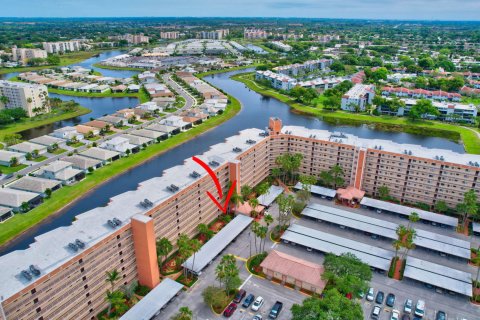 Condo in Delray Beach, Florida, 2 bedrooms  № 1103608 - photo 23