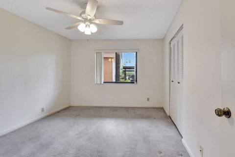 Condo in Delray Beach, Florida, 2 bedrooms  № 1103608 - photo 17