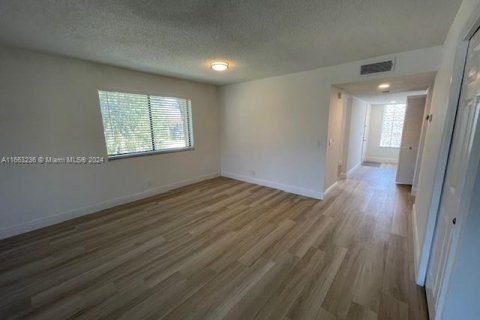 Copropriété à vendre à Weston, Floride: 2 chambres, 113.34 m2 № 1372820 - photo 22