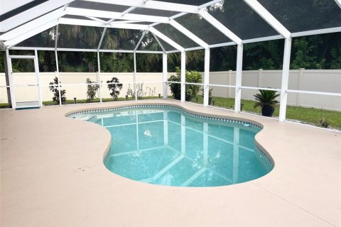 House in North Port, Florida 3 bedrooms, 126.81 sq.m. № 1267644 - photo 8