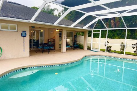 House in North Port, Florida 3 bedrooms, 126.81 sq.m. № 1267644 - photo 4