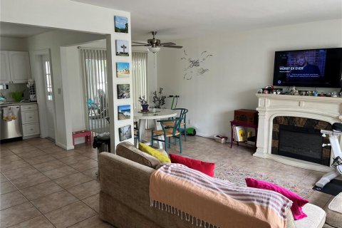 Casa en venta en Clearwater, Florida, 3 dormitorios, 100.33 m2 № 1366678 - foto 3