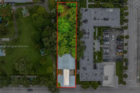 Commercial property in Miami, Florida № 1427957 - photo 20