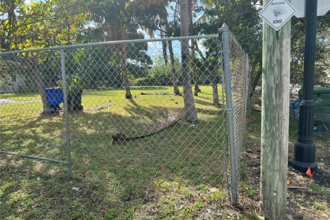 Terrain à vendre à Fort Lauderdale, Floride № 802462 - photo 4