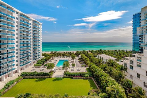Condominio en alquiler en Miami Beach, Florida, 2 dormitorios, 83.61 m2 № 3594 - foto 29