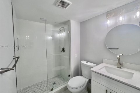 Condominio en venta en Boynton Beach, Florida, 3 dormitorios, 132.48 m2 № 1235407 - foto 18