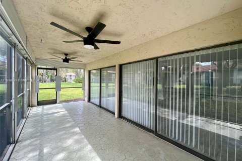 Copropriété à vendre à Boynton Beach, Floride: 3 chambres, 132.48 m2 № 1235407 - photo 25