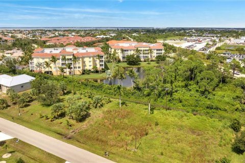 Terrain à vendre à Punta Gorda, Floride № 760188 - photo 4