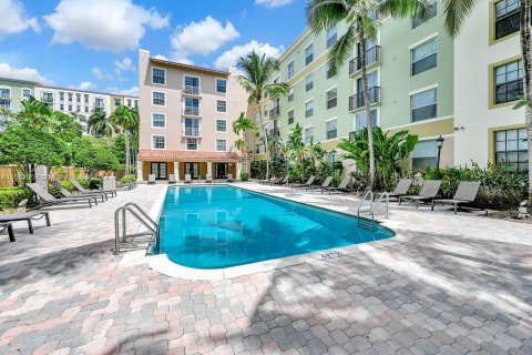 Condo in Hollywood, Florida, 2 bedrooms  № 1372449 - photo 19