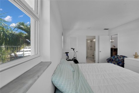 Condo in Fort Lauderdale, Florida, 2 bedrooms  № 1226427 - photo 29