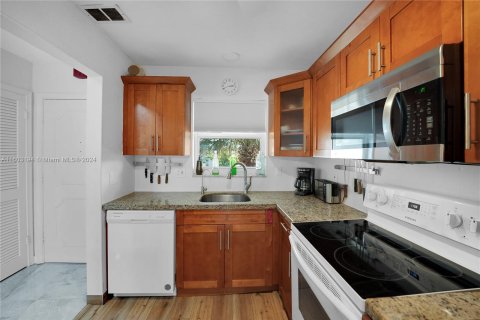 Condo in Fort Lauderdale, Florida, 2 bedrooms  № 1226427 - photo 20