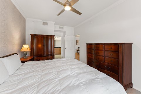 Condominio en venta en Palm Beach Gardens, Florida, 2 dormitorios, 90.67 m2 № 720886 - foto 15