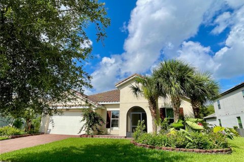 Villa ou maison à vendre à Kissimmee, Floride: 4 chambres, 225.75 m2 № 1268357 - photo 2