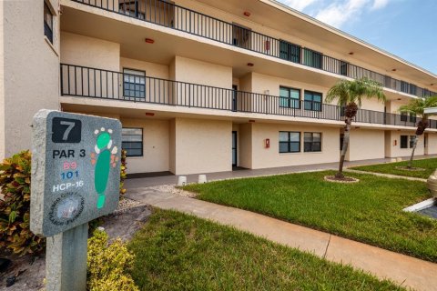 Condominio en venta en Largo, Florida, 3 dormitorios, 131.46 m2 № 1403359 - foto 2