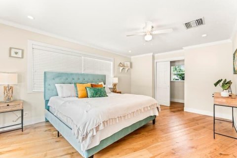 House in Jupiter, Florida 4 bedrooms, 209.59 sq.m. № 778414 - photo 8