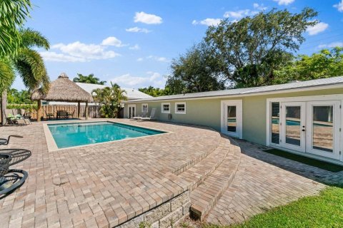 Villa ou maison à vendre à Jupiter, Floride: 4 chambres, 209.59 m2 № 778414 - photo 2