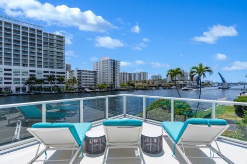 Condominio en venta en Fort Lauderdale, Florida, 3 dormitorios, 174.47 m2 № 1151394 - foto 21