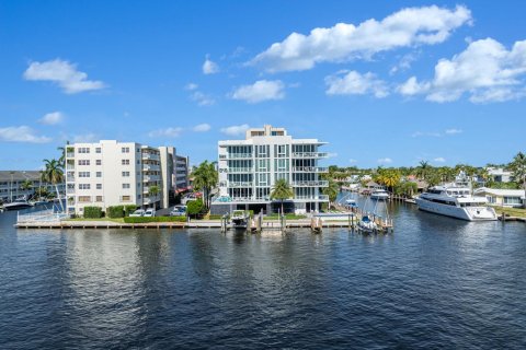 Condo in Fort Lauderdale, Florida, 3 bedrooms  № 1151394 - photo 5