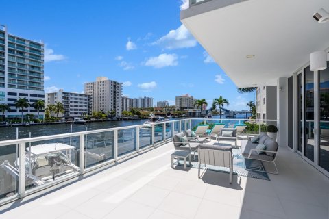 Condo in Fort Lauderdale, Florida, 3 bedrooms  № 1151394 - photo 19