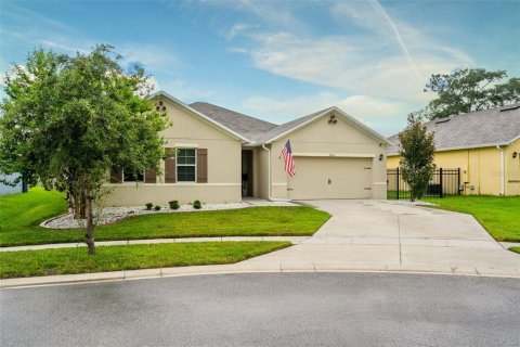 Casa en venta en Orlando, Florida, 4 dormitorios, 217.3 m2 № 1385325 - foto 2