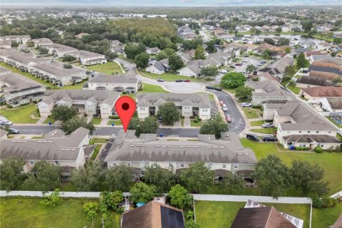 Townhouse in Kissimmee, Florida 3 bedrooms, 167.87 sq.m. № 1387238 - photo 4