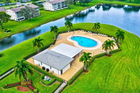 Copropriété à vendre à Boca Raton, Floride: 2 chambres, 78.04 m2 № 862904 - photo 15