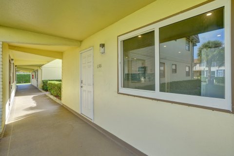 Condominio en venta en Delray Beach, Florida, 2 dormitorios, 82.03 m2 № 1117990 - foto 17