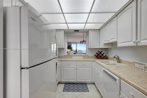 Copropriété à vendre à Hutchinson Island South, Floride: 2 chambres, 116.22 m2 № 1385697 - photo 16