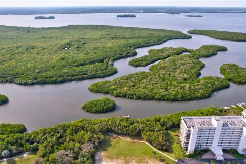 Copropriété à vendre à Hutchinson Island South, Floride: 2 chambres, 116.22 m2 № 1385697 - photo 6