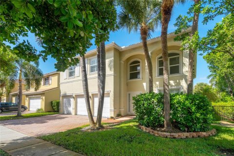 Villa ou maison à vendre à Miramar, Floride: 6 chambres, 355.82 m2 № 1369046 - photo 13