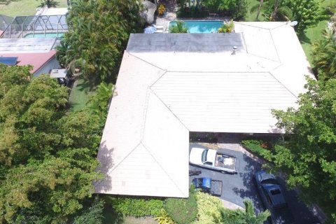 Casa en venta en Coral Springs, Florida, 4 dormitorios, 243.78 m2 № 1207408 - foto 1