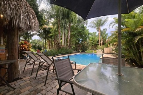 Villa ou maison à vendre à Coral Springs, Floride: 4 chambres, 243.78 m2 № 1207408 - photo 2