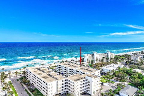 Condominio en venta en Deerfield Beach, Florida, 1 dormitorio, 93.09 m2 № 1207412 - foto 2