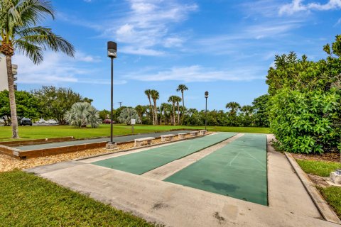 Copropriété à vendre à Hutchinson Island South, Floride: 2 chambres, 116.22 m2 № 945993 - photo 6