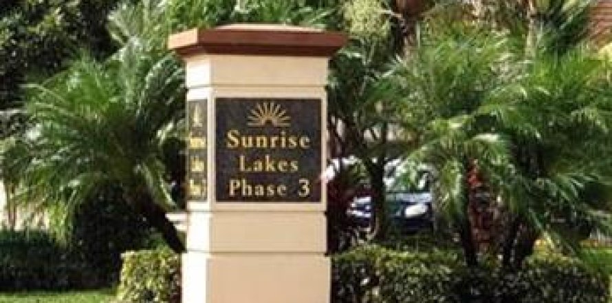 Condo à Sunrise, Floride, 2 chambres  № 945994