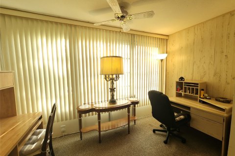 Copropriété à vendre à Sunrise, Floride: 2 chambres, 78.97 m2 № 945994 - photo 10